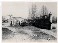 [Costruzione della recinzione muraria dell'ippodromo, Modena